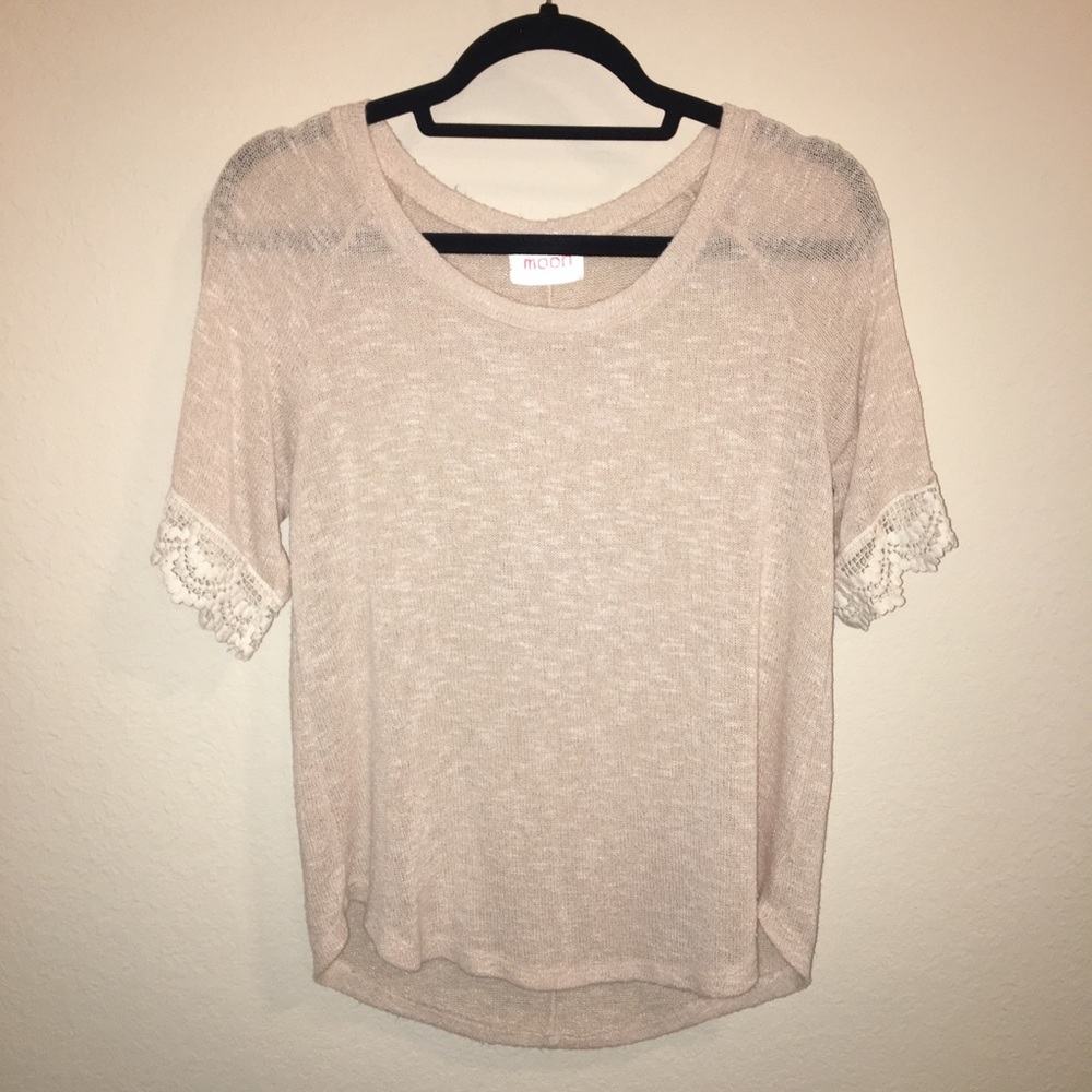 Cream Shirt With Lace Sleeves
